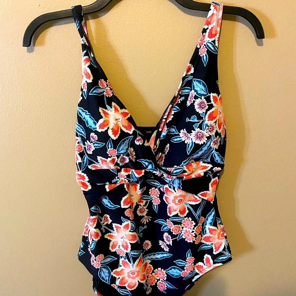 Women’s one piece swimsuit